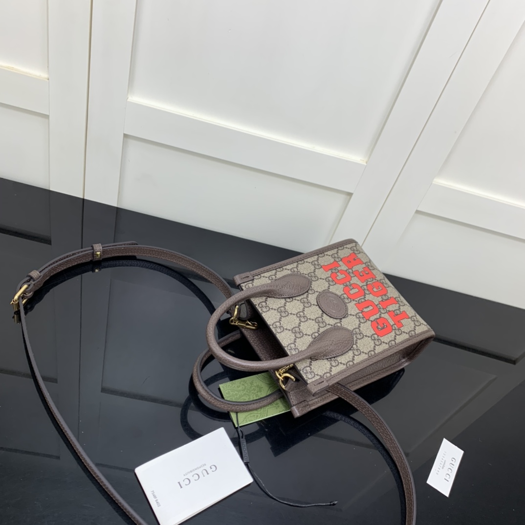 Gucci Satchel Bags